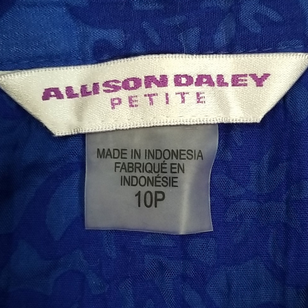 Allison Daley Button Down - Picture 7 of 8
